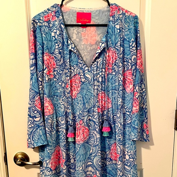 Lilly Pulitzer flowy tunic - Picture 2 of 5